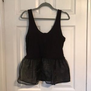 Hinge Button Tank